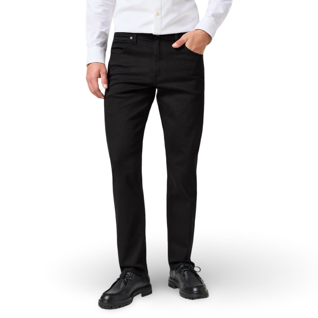 Wrangler Greensboro Stretch Jeans | Deep ink Black
