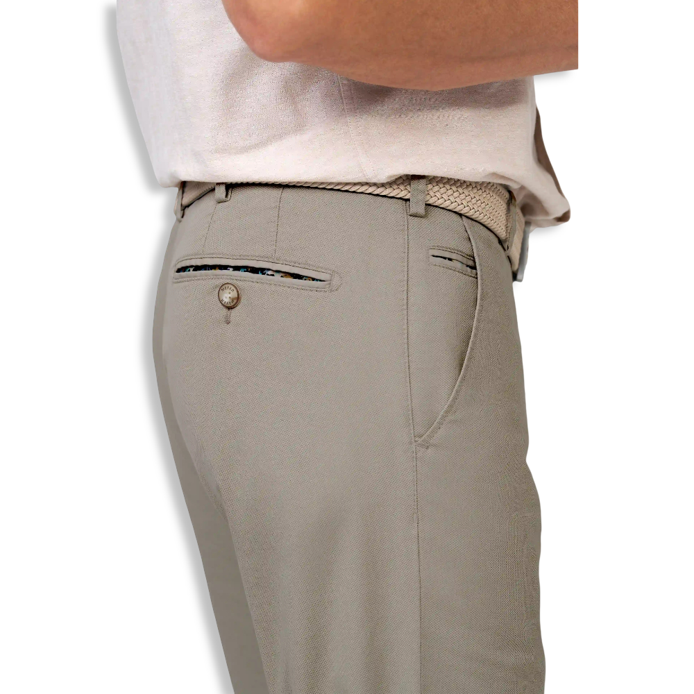 Meyer Micro Print Chino | Bonn Sand