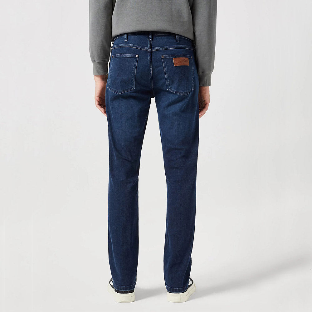 Wrangler Stretch Jeans | Greensboro Wild Horse